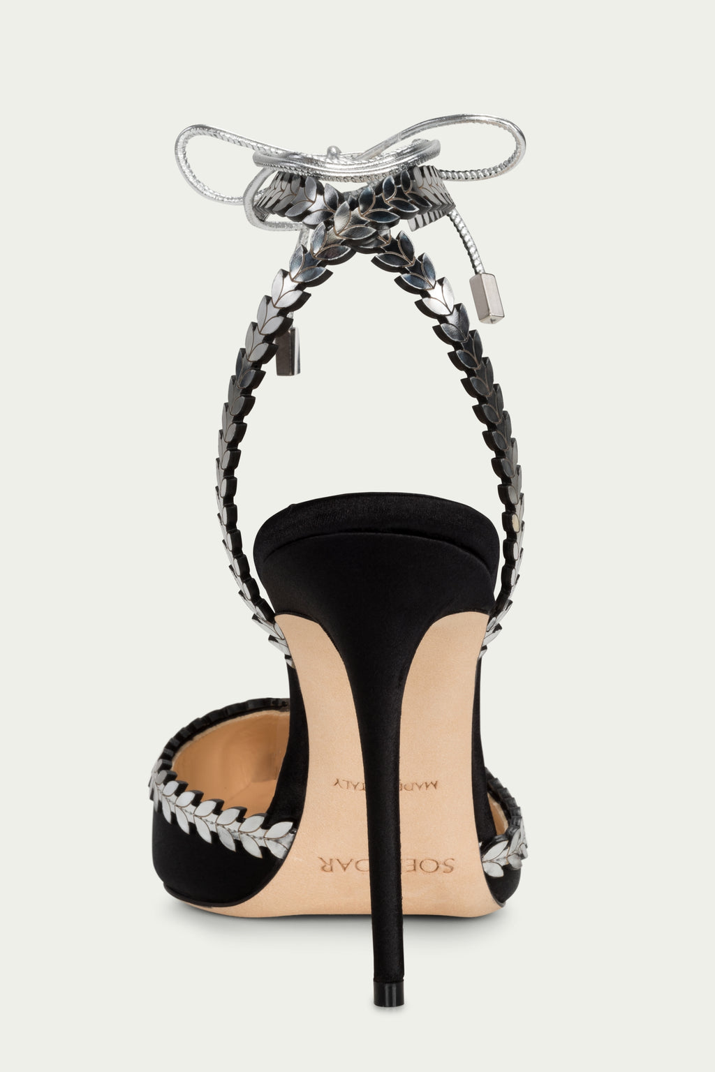 Chiara Pump