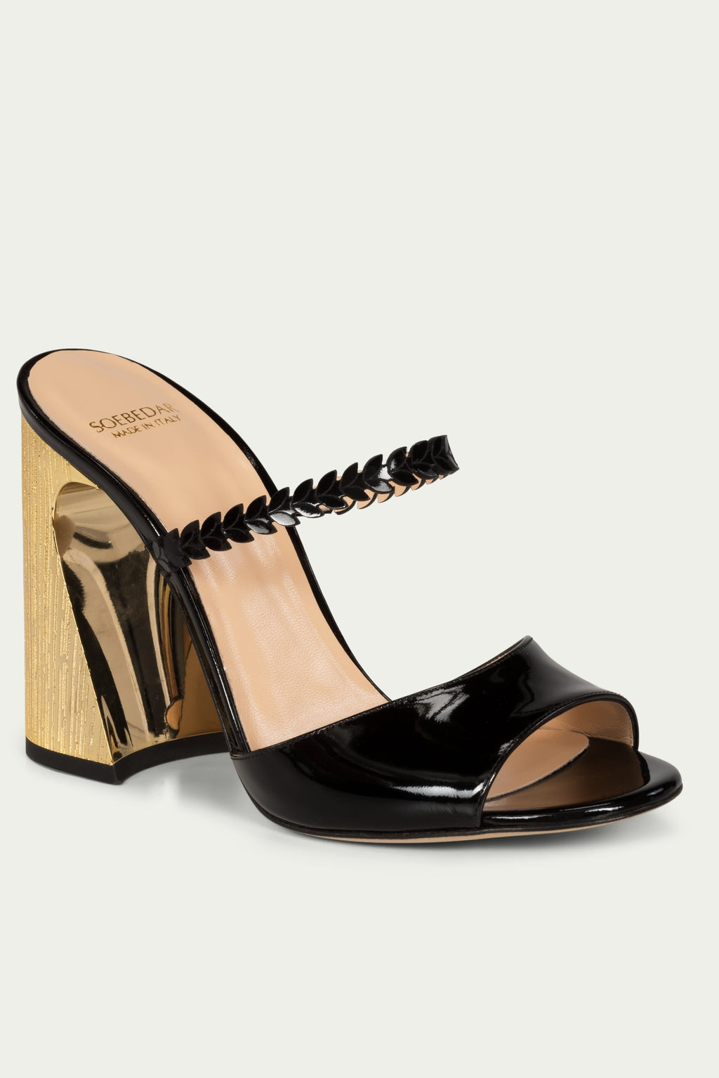 Alisha Mule